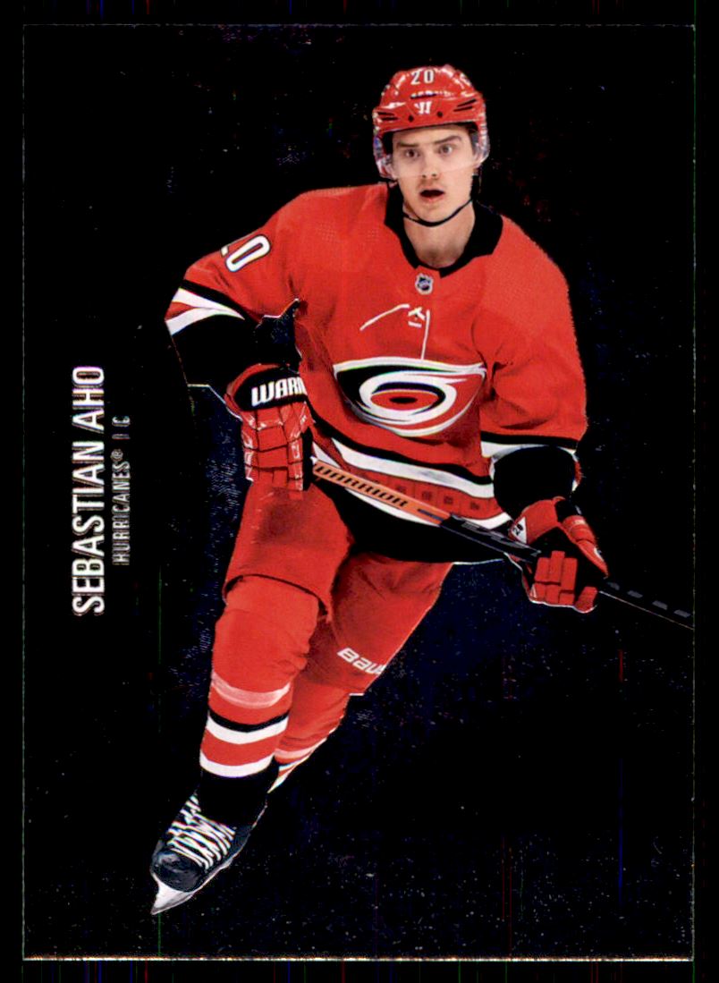 Hokejová karta Sebastian Aho Metal Universe 2021-22 řadová č.11