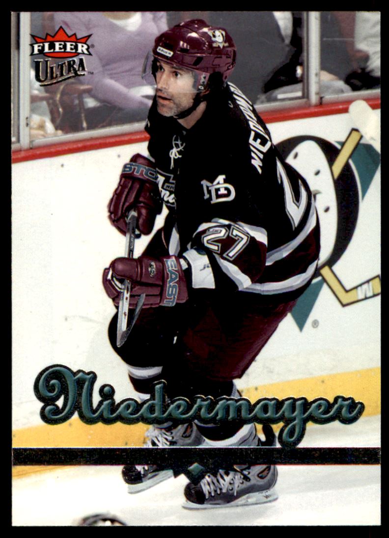 Hokejová karta Scott Niedermayer Fleer Ultra 2004-05 řadová č.5