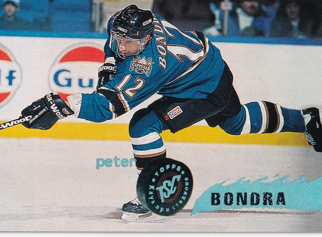 Hokejová karta Peter Bondra Topps 1995-96 řadová č. 209