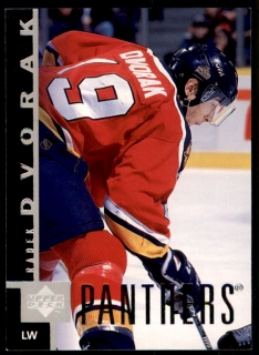 Hokejová karta Radek Dvořák Upper Deck 1997-98 řadová č. 71