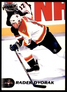 Hokejová karta Radek Dvořák Pacific 1998-99 řadová č. 220