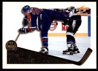 Hokejová karta Doug Weight Pinnacle Summit 1995-96 řadová č. 110