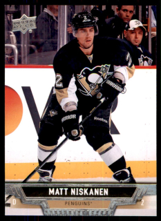 Hokejová karta Matt Niskanen UD Series 1 2013-14 řadová č.79