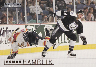 Hokejová karta Roman Hamrlík Fleer Skybox Impact 1995-96 řadová č. 155